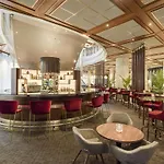 Otel Radisson Blu Plaza Hotel, 4*