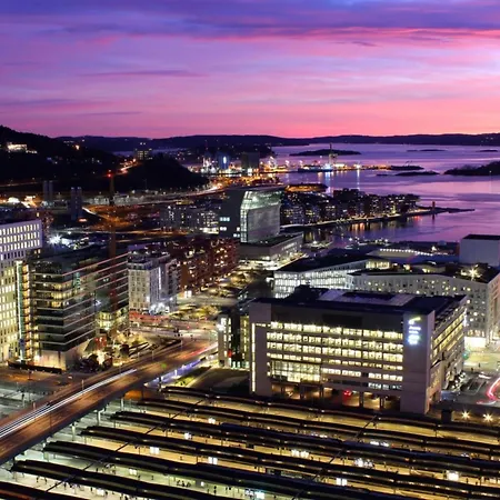 Radisson Blu Plaza Hotel, Hotel 4*