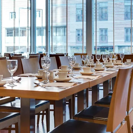 Radisson Blu Plaza Hotel,