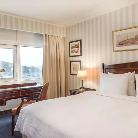 Radisson Blu Plaza Hotel, Отель Осло