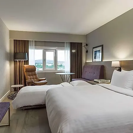 Radisson Blu Plaza Hotel,