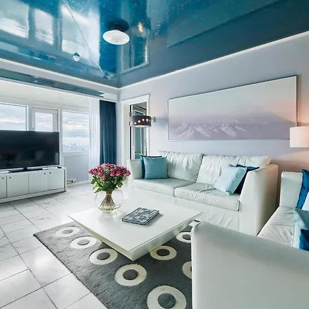 Radisson Blu Plaza Hotel,