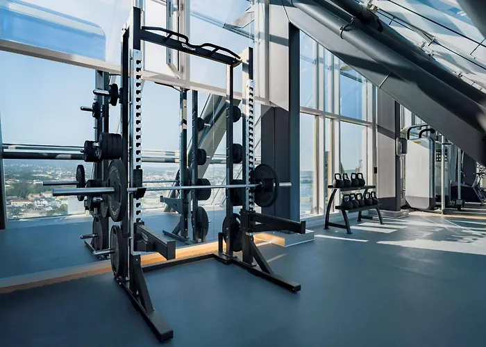 Radisson Blu Plaza Hotel, 4*