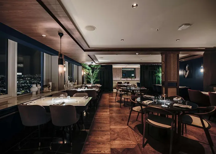 Radisson Blu Plaza Hotel, Hotel 4*