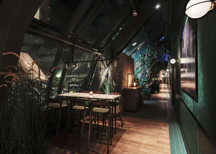 Radisson Blu Plaza Hotel, Hotel Oslo