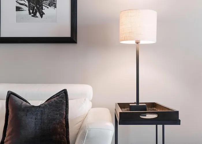 Radisson Blu Plaza Hotel,