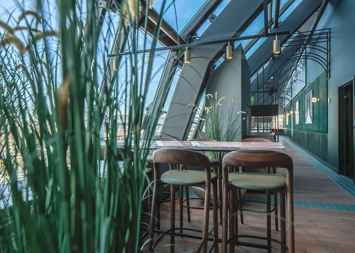 Radisson Blu Plaza Hotel, 4*