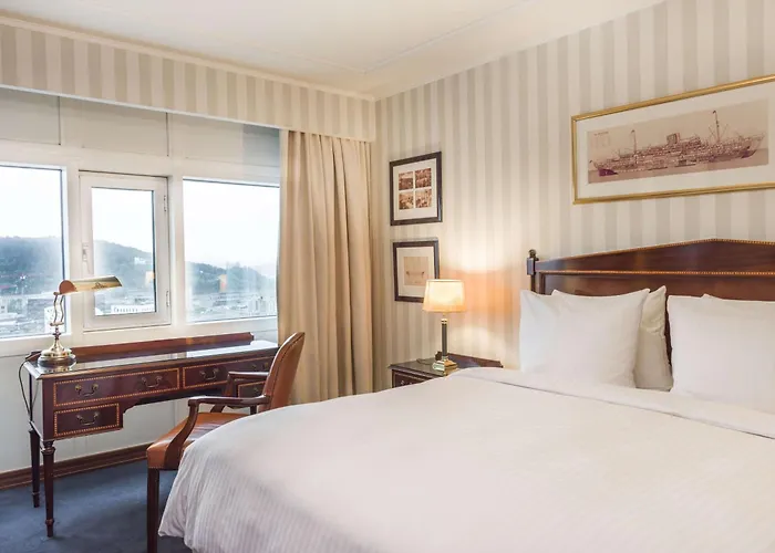 Radisson Blu Plaza Hotel, Hotel Oslo