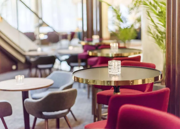 Radisson Blu Plaza Hotel, Hotel Oslo