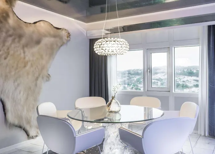 Radisson Blu Plaza Hotel, 4* Oslo