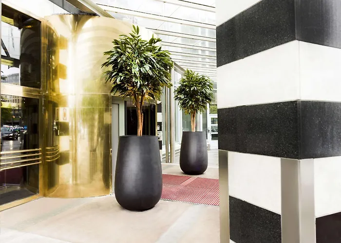 Radisson Blu Plaza Hotel, Hotel 4*