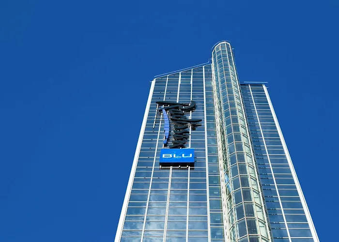 Hotel Radisson Blu Plaza Hotel, 4*