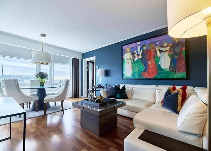 Radisson Blu Plaza Hotel, 4*