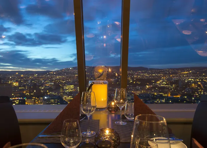 Radisson Blu Plaza Hotel, 4*