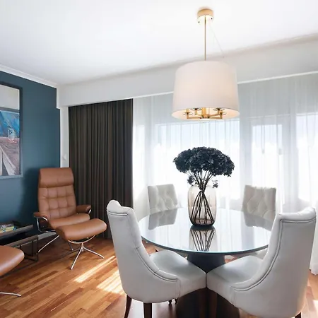 Hotel Radisson Blu Plaza Hotel, 4*