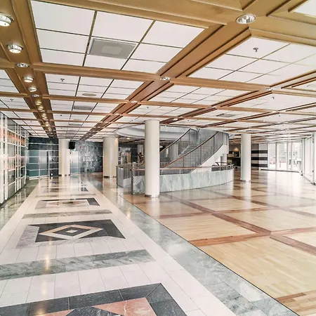 Radisson Blu Plaza Hotel, 4* Oslo