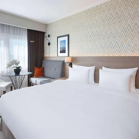 Radisson Blu Plaza Hotel,